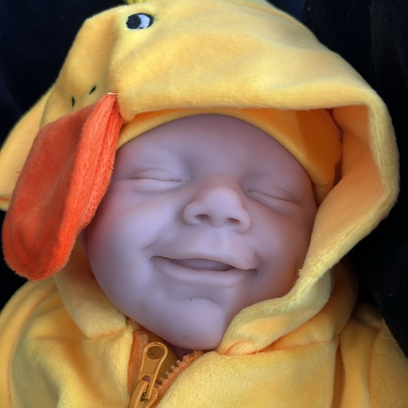 Reborn doll - Picture 5 of 5